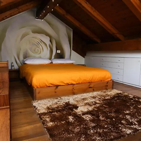 Casa Gioele Appartamento Giallo Гостевой дом